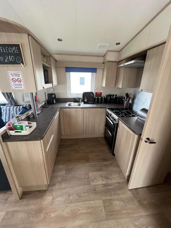 Tranquil Breaks Ltd Villa Prestatyn Exterior foto